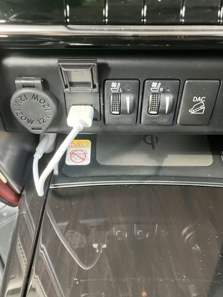 Image #1 from ANTOINE AUBERT-CROZATIER